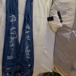 American Eagle Skinny Ripped Jeans